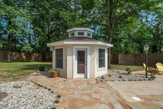 101 Westminster Place, Hot Springs, AR 71901