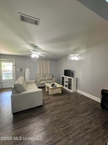 758 Clearmont Drive, Pearl, MS 39208
