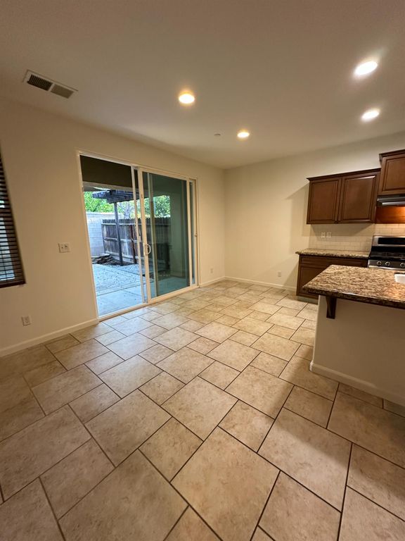 Image 15 of property listing at 3521 Buckingham Avenue, Clovis, CA 93619