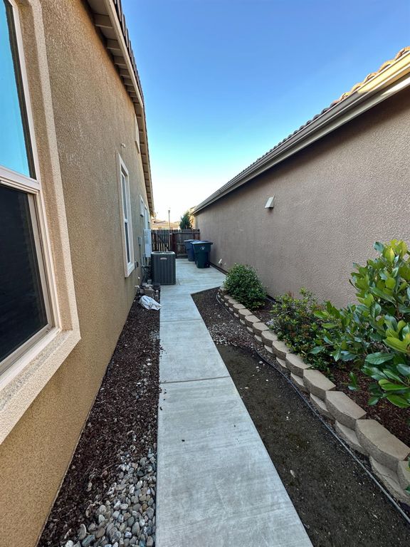 Image 28 of property listing at 3521 Buckingham Avenue, Clovis, CA 93619