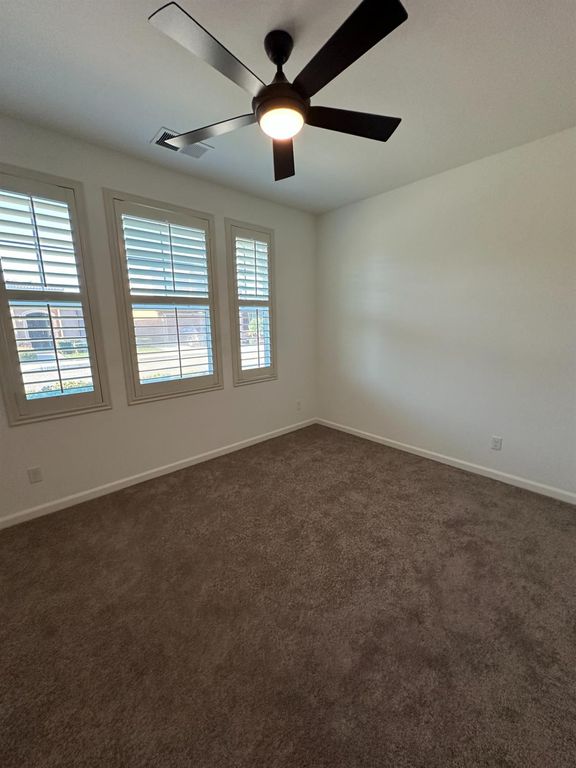 Image 8 of property listing at 3521 Buckingham Avenue, Clovis, CA 93619