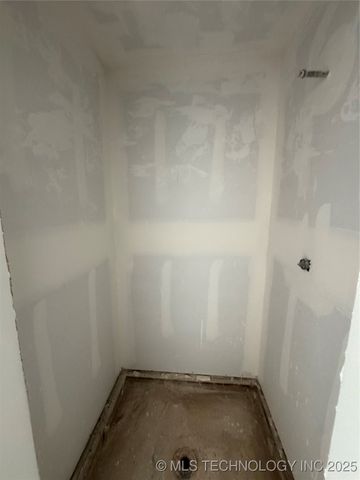 5914 E 128th Street S, Bixby, OK 74008