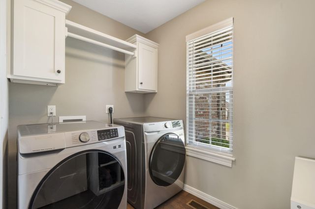 822 S Eastridge, Nixa, MO 65714