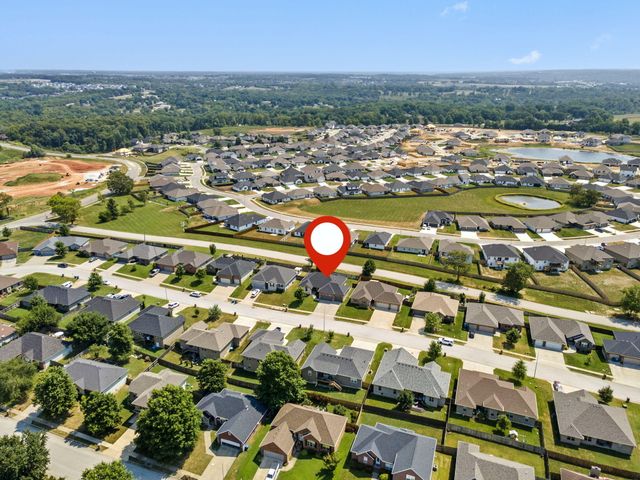 822 S Eastridge, Nixa, MO 65714