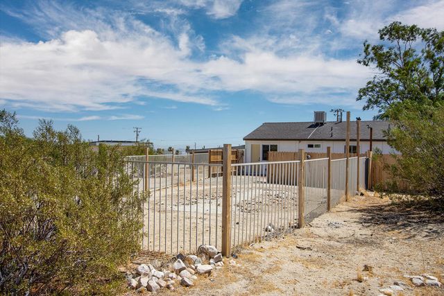 7382 Olympic Road, Joshua Tree, CA 92252