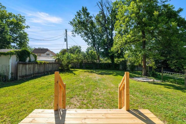 911 Indiana Avenue, Etowah, TN 37331