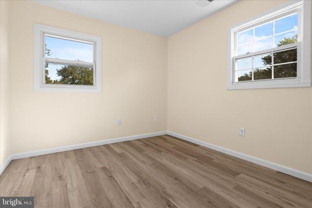 14220 FALLBROOK LN, Woodbridge, VA 22193