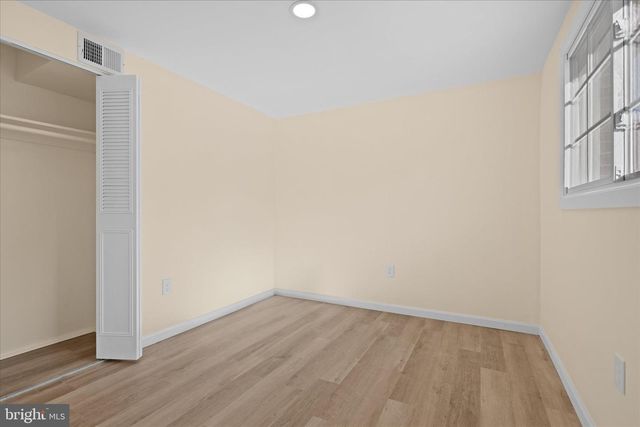 14220 FALLBROOK LN, Woodbridge, VA 22193