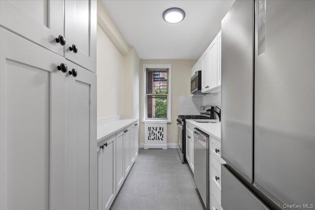 5650 Netherland Avenue 2E, Bronx, NY 10471