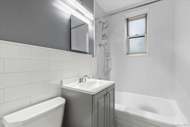 5650 Netherland Avenue 2E, Bronx, NY 10471