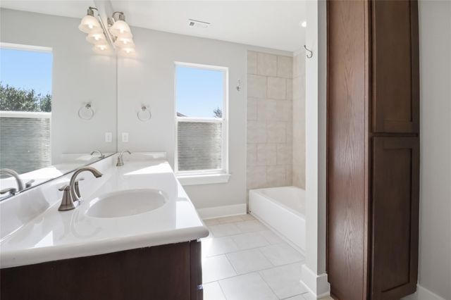 12200 Barras Branch DR 135, Austin, TX 78748