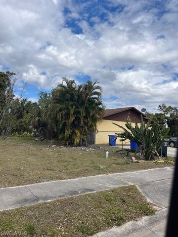 2915 Price AVE, Fort Myers, FL 33916