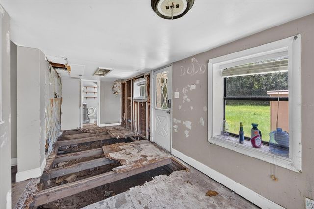 805 E SHELL POINT ROAD, Ruskin, FL 33570