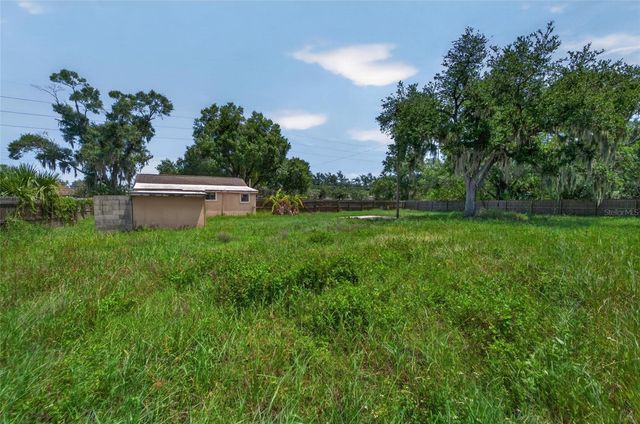 805 E SHELL POINT ROAD, Ruskin, FL 33570