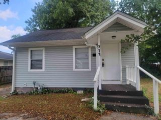 711 W Gregory St, Pensacola, FL 32502
