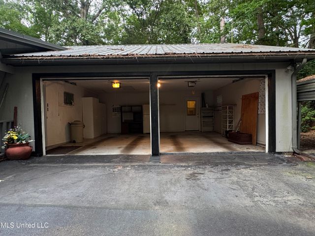 1312 Mannsdale Rd # C Road, Madison, MS 39110