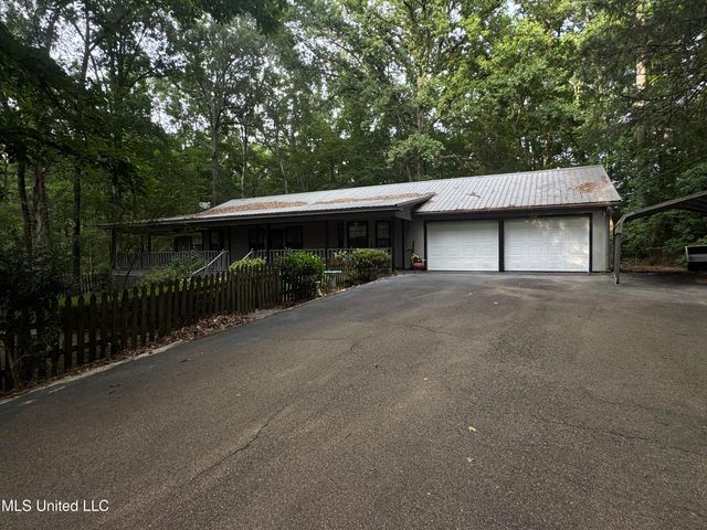 1312 Mannsdale Rd # C Road, Madison, MS 39110
