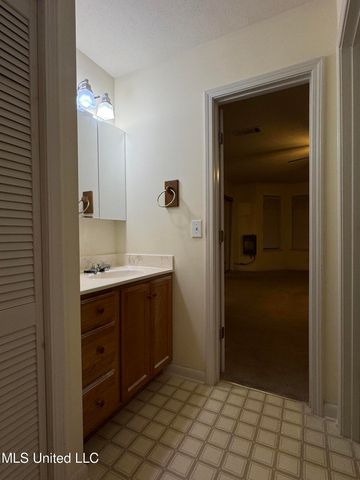 1312 Mannsdale Rd # C Road, Madison, MS 39110