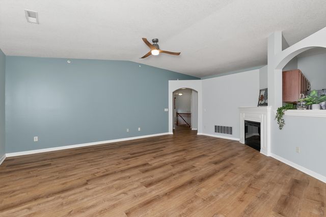 2205 Rolling Hills Drive, Fort Wright, KY 41017