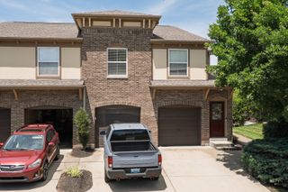 2205 Rolling Hills Drive, Fort Wright, KY 41017