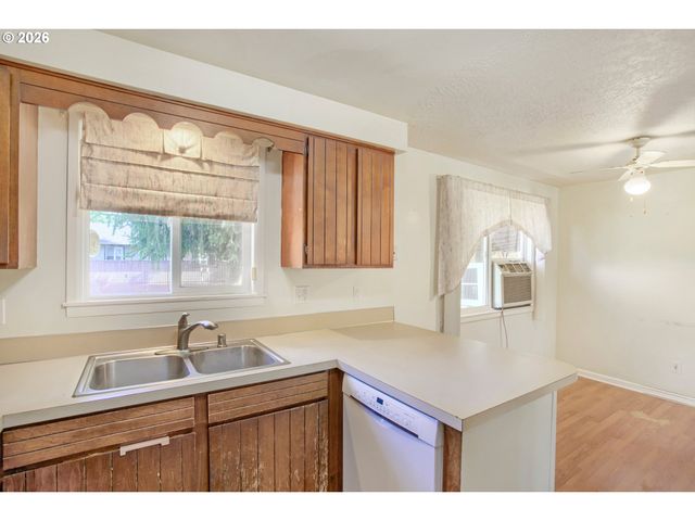 13108 Ne 30TH Cir, Vancouver, WA 98682