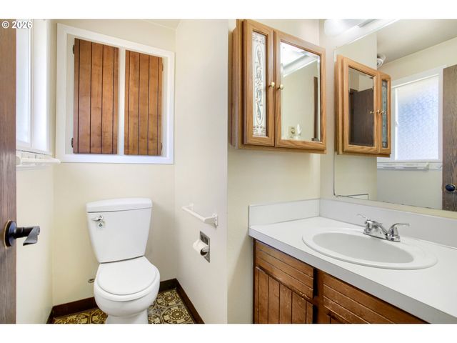 13108 Ne 30TH Cir, Vancouver, WA 98682