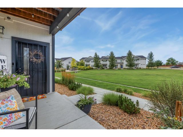 2086 Autumn Moon Dr 2, Windsor, CO 80550