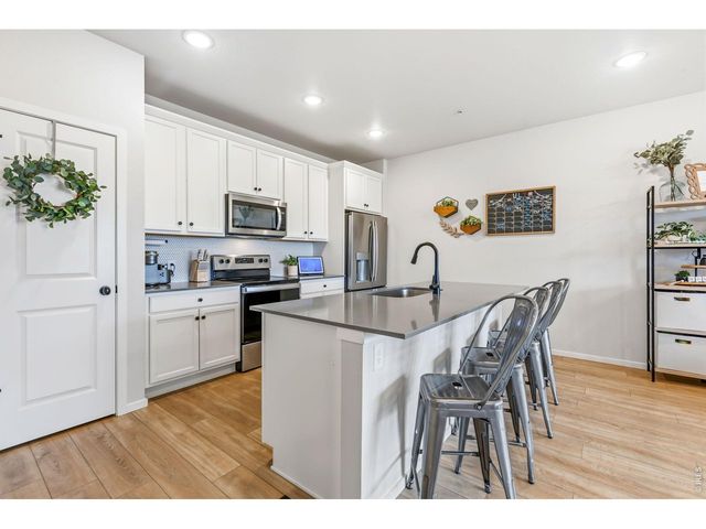 2086 Autumn Moon Dr 2, Windsor, CO 80550