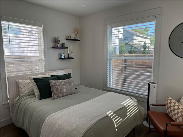 1033 Adele Street, Houston, TX 77009