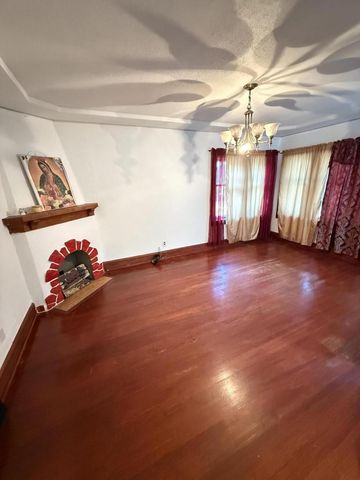 4513 N 37th STREET, Milwaukee, WI 53209