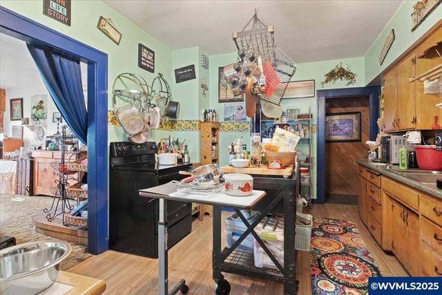 38742 Scravel Hill Rd NE, Albany, OR 97322