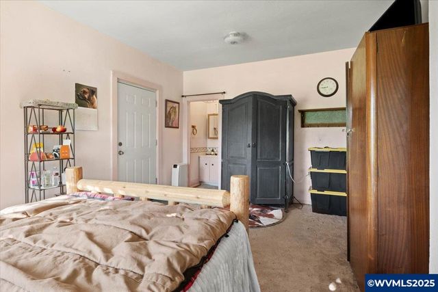 38742 Scravel Hill Rd NE, Albany, OR 97322
