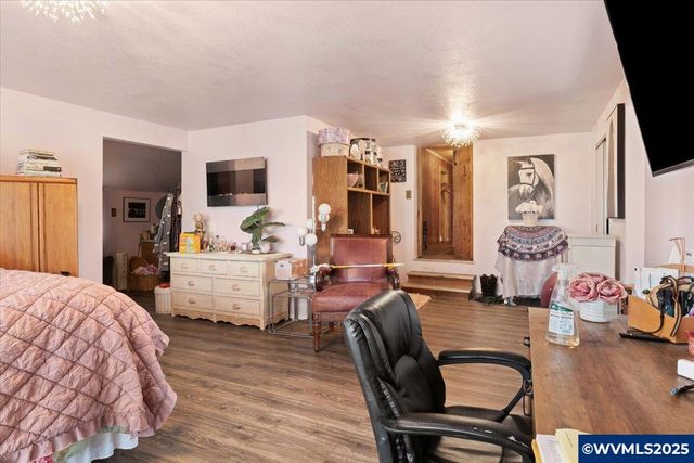 38742 Scravel Hill Rd NE, Albany, OR 97322