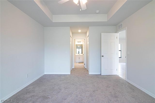 3594 NE 9th PL, Cape Coral, FL 33909