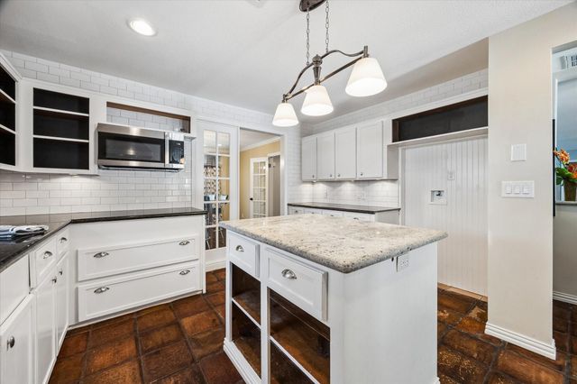 4010 Ecuador Drive, Pasadena, TX 77504