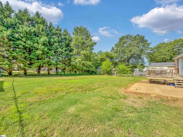 15 Childress Circle, Greenville, SC 29617