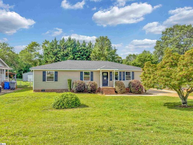 15 Childress Circle, Greenville, SC 29617