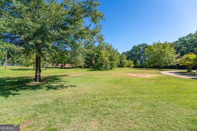 1170 Peeksville Road, Locust Grove, GA 30248