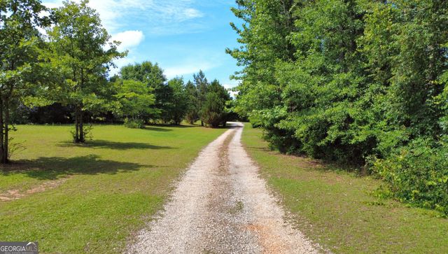 1170 Peeksville Road, Locust Grove, GA 30248