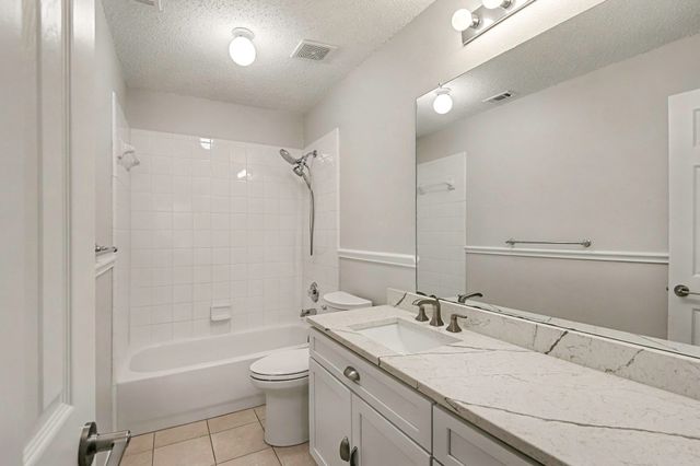 6855 Genevieve Drive, Fort Worth, TX 76137