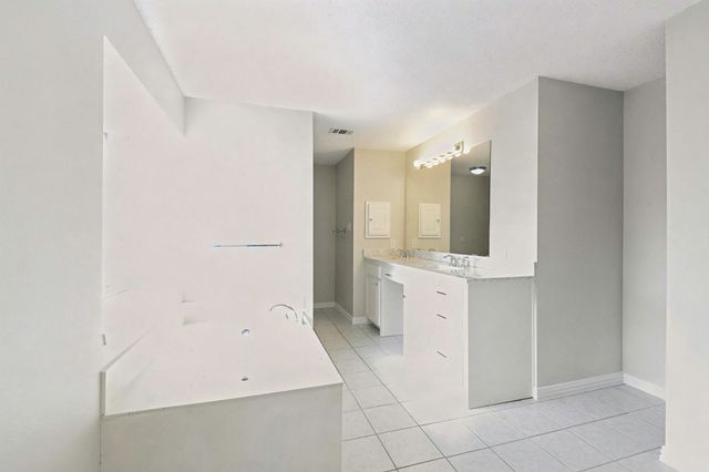 6855 Genevieve Drive, Fort Worth, TX 76137