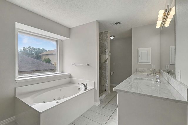 6855 Genevieve Drive, Fort Worth, TX 76137