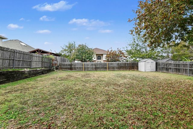 6855 Genevieve Drive, Fort Worth, TX 76137