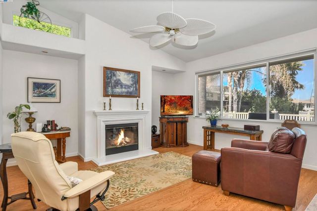 1989 Newport Dr, Discovery Bay, CA 94505