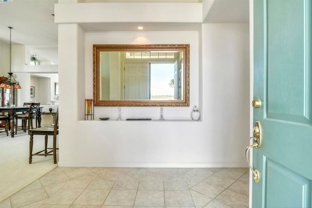 1989 Newport Dr, Discovery Bay, CA 94505