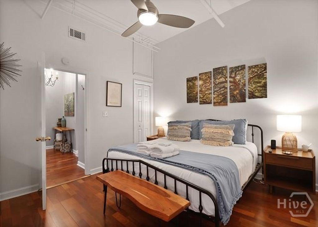 Image 24 of property listing at 105 Whitaker Street 304, Savannah, GA 31401