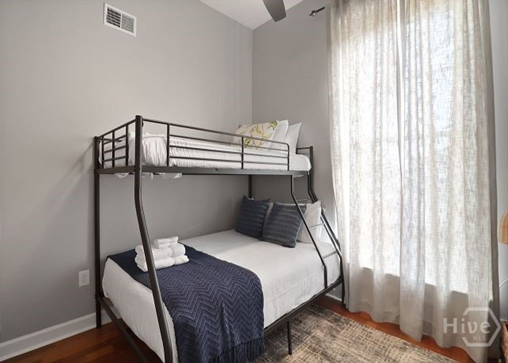 Image 31 of property listing at 105 Whitaker Street 304, Savannah, GA 31401