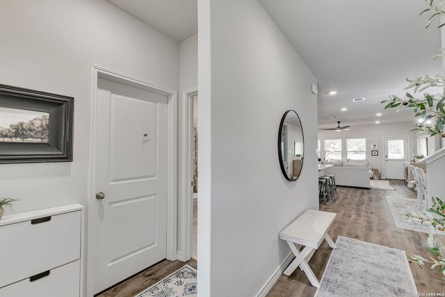 21261 Millstream, San Antonio, TX 78266