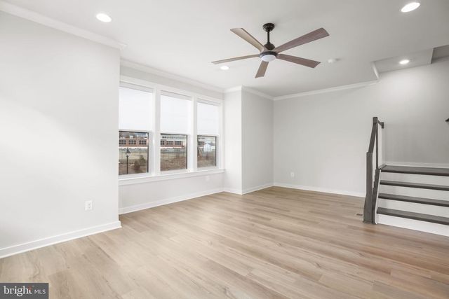 301 WILLIS ST, Fredericksburg, VA 22401