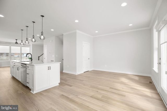 301 WILLIS ST, Fredericksburg, VA 22401